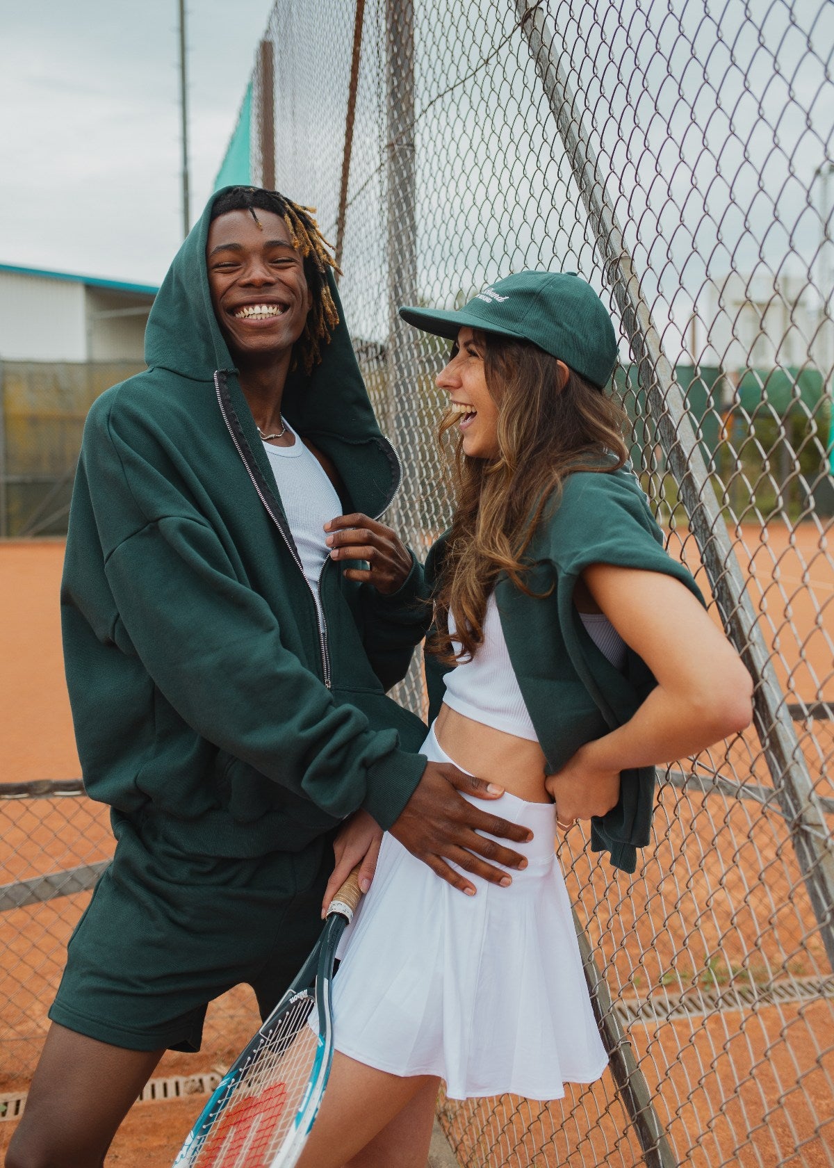 THE ATHLETIC BOUND ZIPPER HOODIE