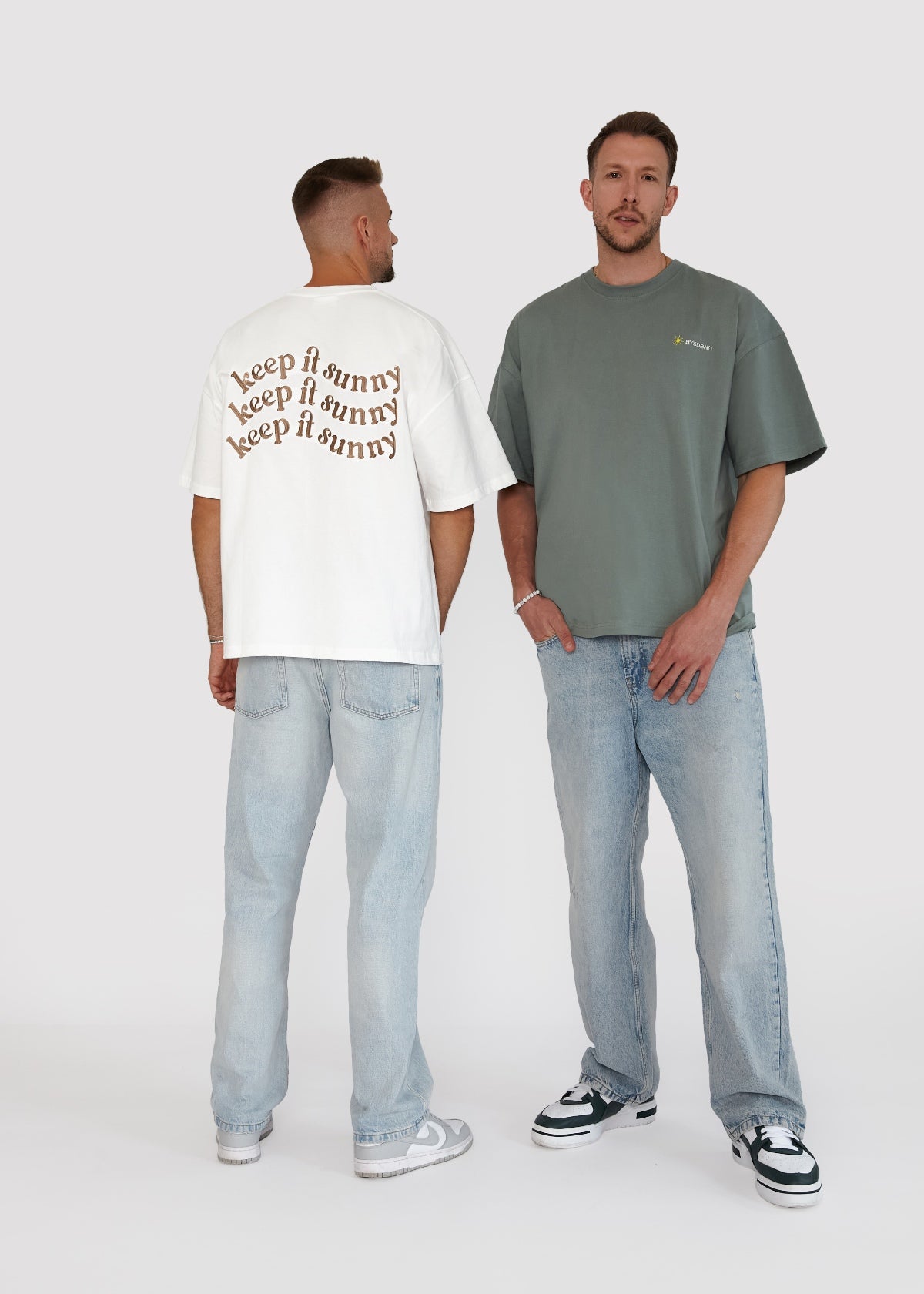 THE KEEP IT SUNNY OVERSIZE TEE