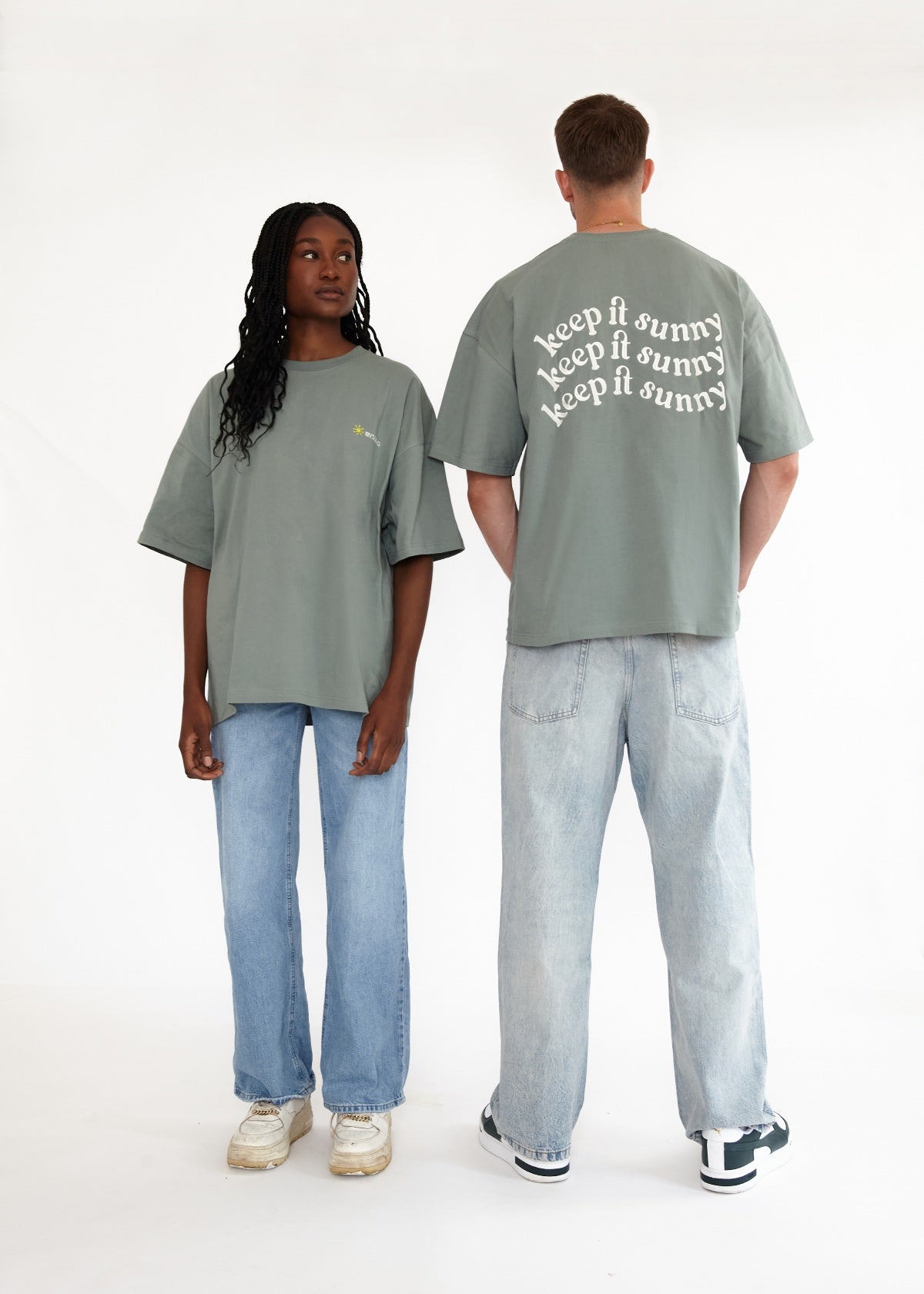 THE KEEP IT SUNNY OVERSIZE TEE