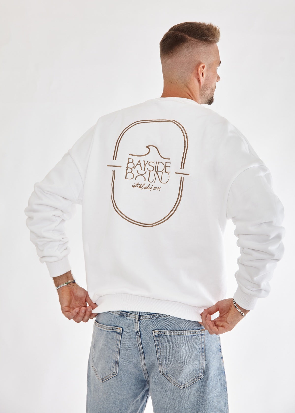 THE BAYSIDE OVERSIZE SWEATER