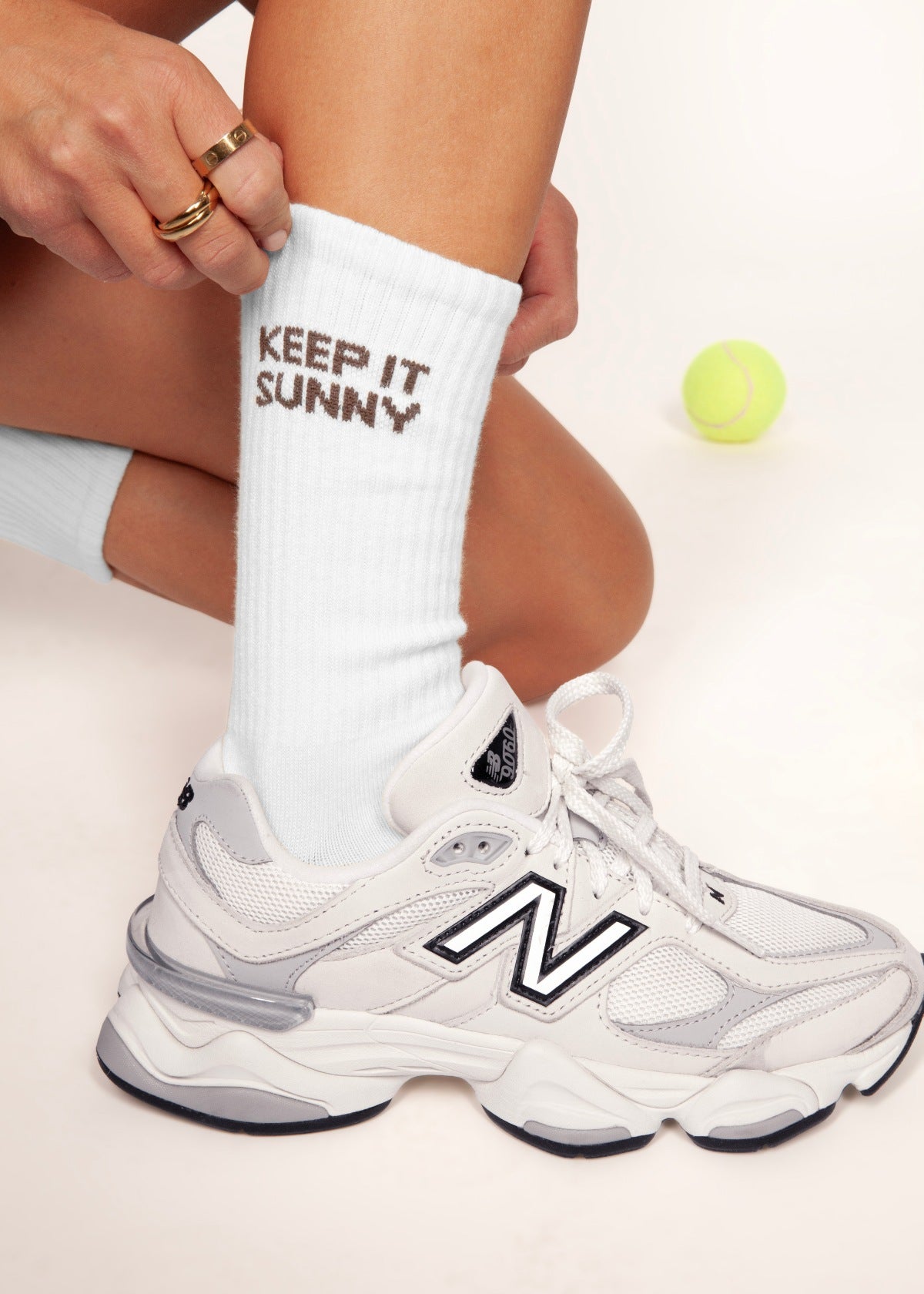 THE KEEP IT SUNNY SOCKS