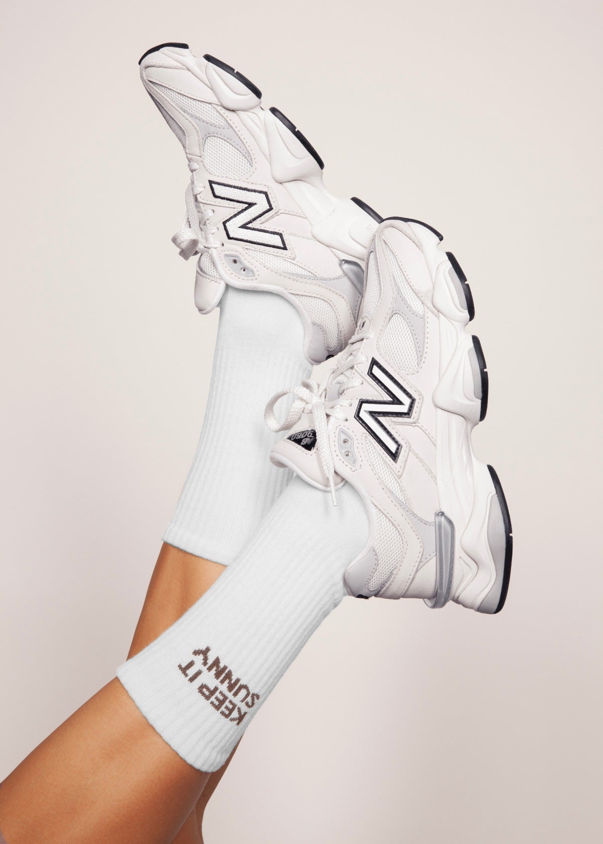THE KEEP IT SUNNY SOCKS
