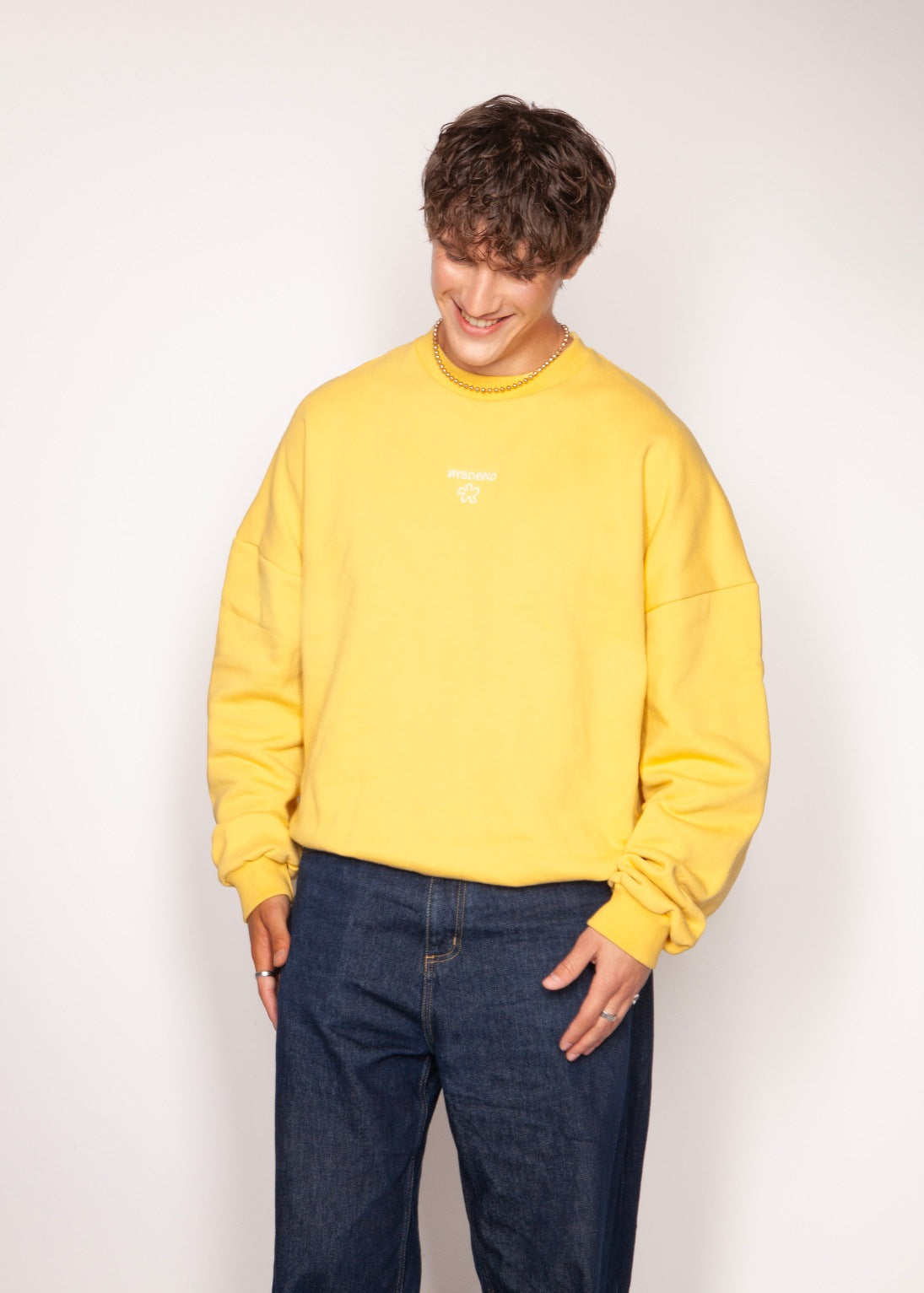 THE SMILE OVERSIZE SWEATER – BAYSIDE BOUND - Main Image