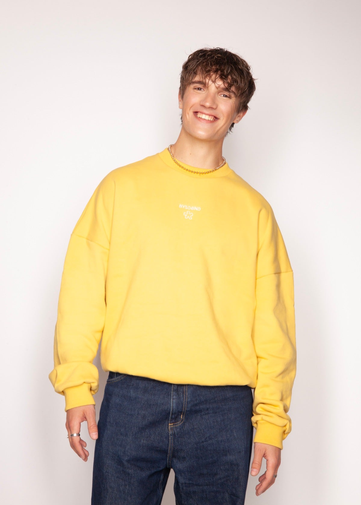 THE SMILE OVERSIZE SWEATER