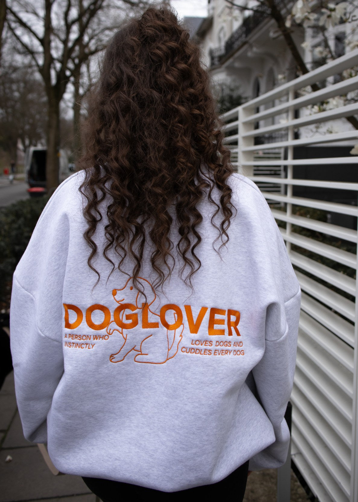 THE DOGLOVER OVERSIZE SWEATER