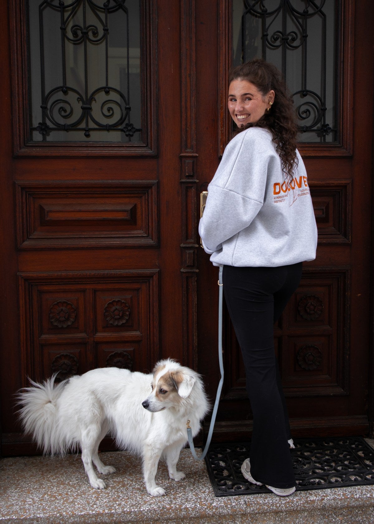 THE DOGLOVER OVERSIZE SWEATER