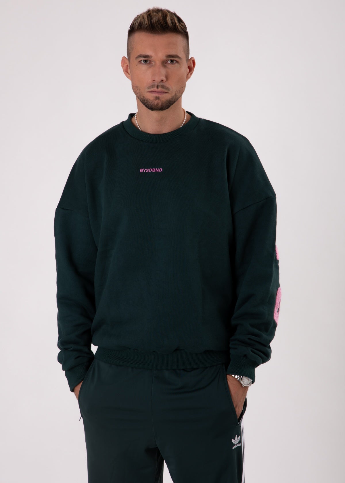 THE BYSDBND FLUFFY OVERSIZE SWEATER