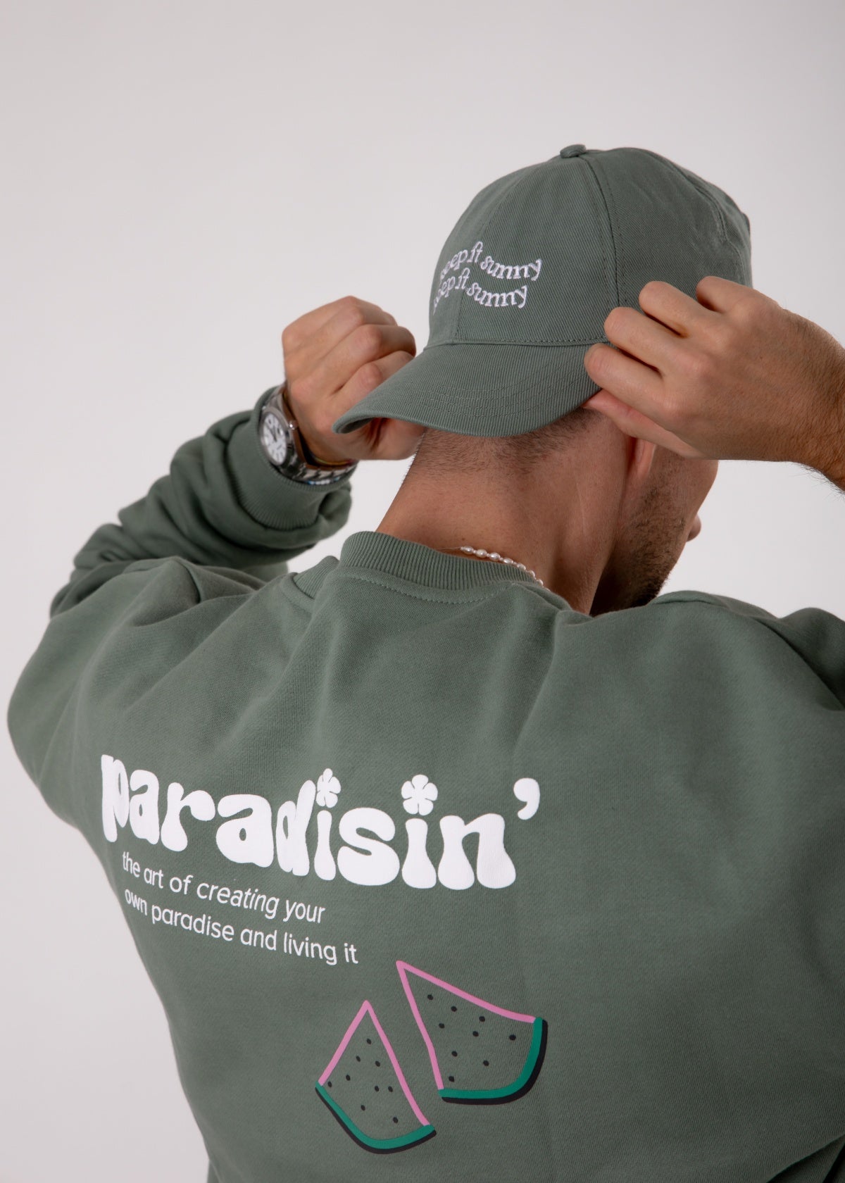 THE PARADISIN' OVERSIZE SWEATER