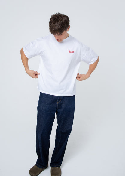 THE I AM NOT A NICHE OVERSIZE TEE
