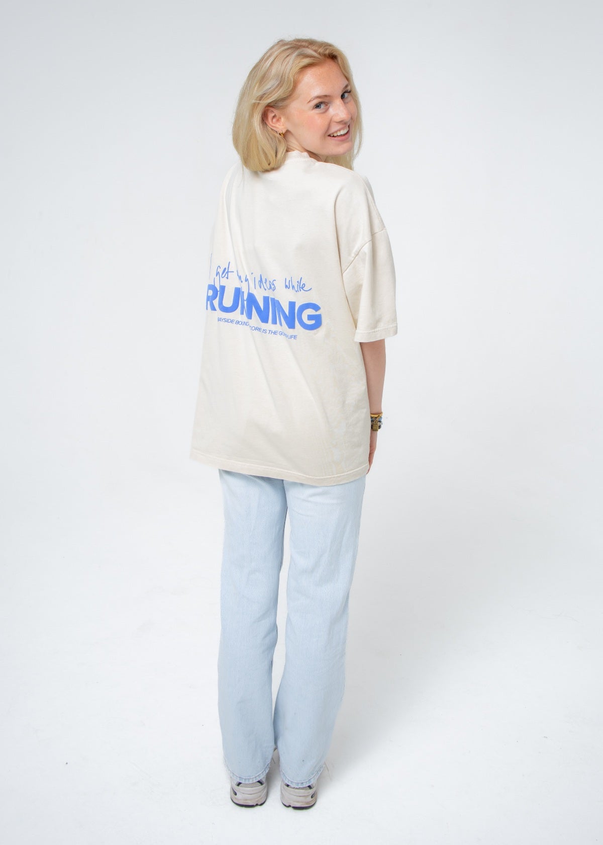 THE RUNNING OVERSIZE TEE