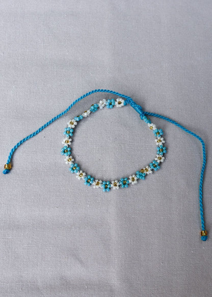 THE FLOWER BRACELET