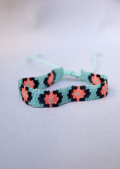 THE PIXEL BRACELET