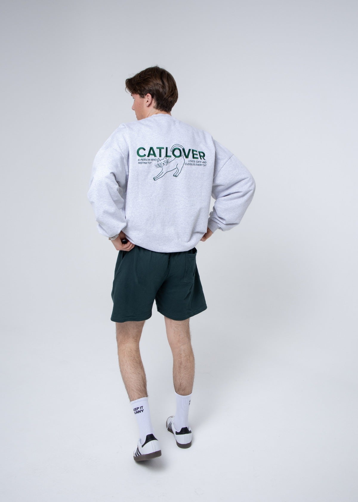 THE CATLOVER OVERSIZE SWEATER