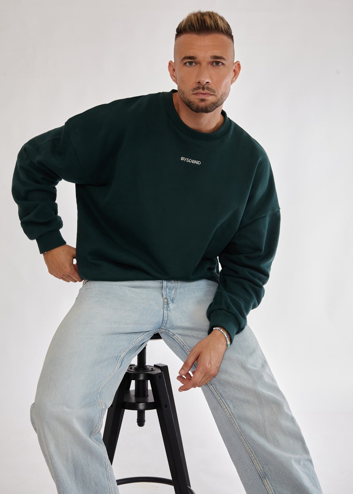 THE BAYSIDE OVERSIZE SWEATER