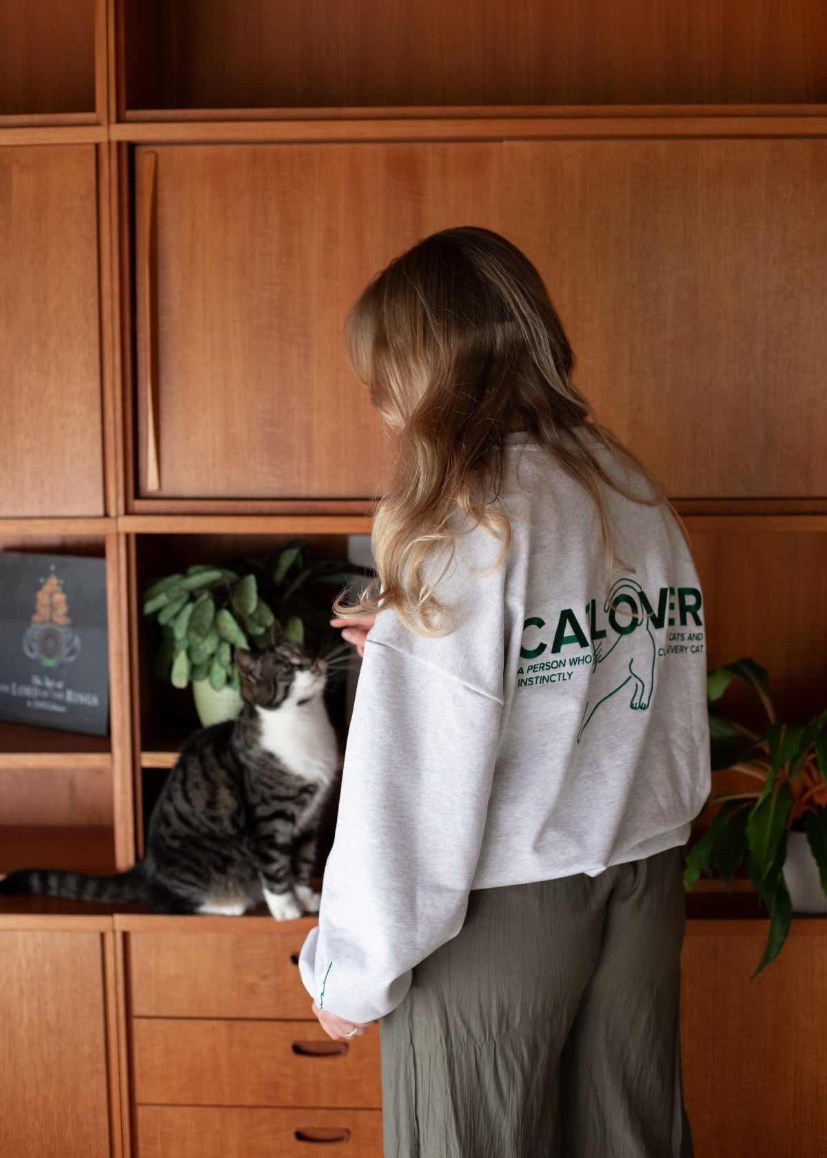 THE CATLOVER OVERSIZE SWEATER