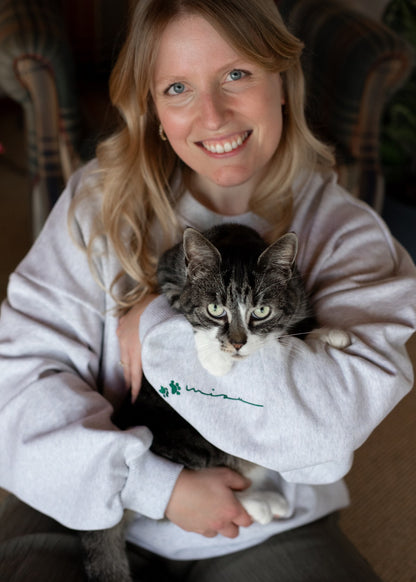 THE CATLOVER OVERSIZE SWEATER