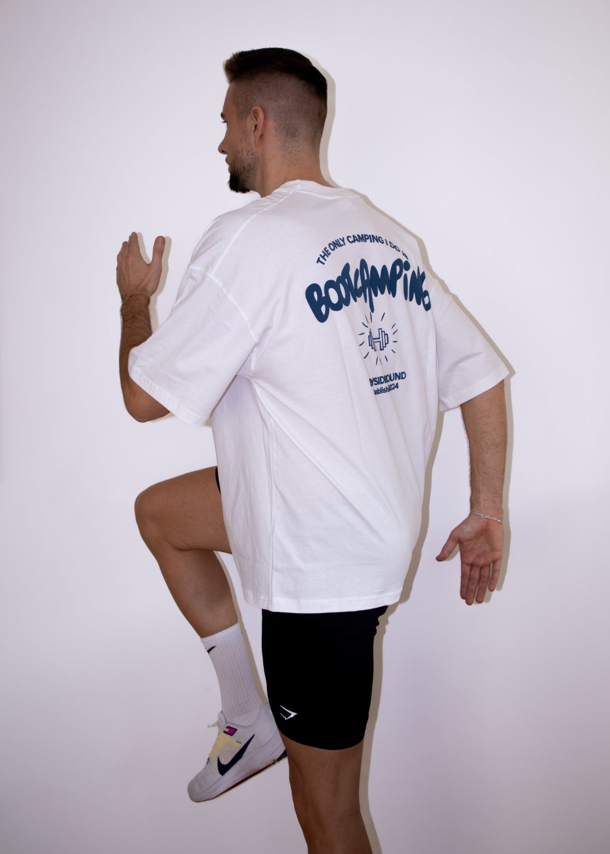 THE BOOTCAMPING OVERSIZE TEE